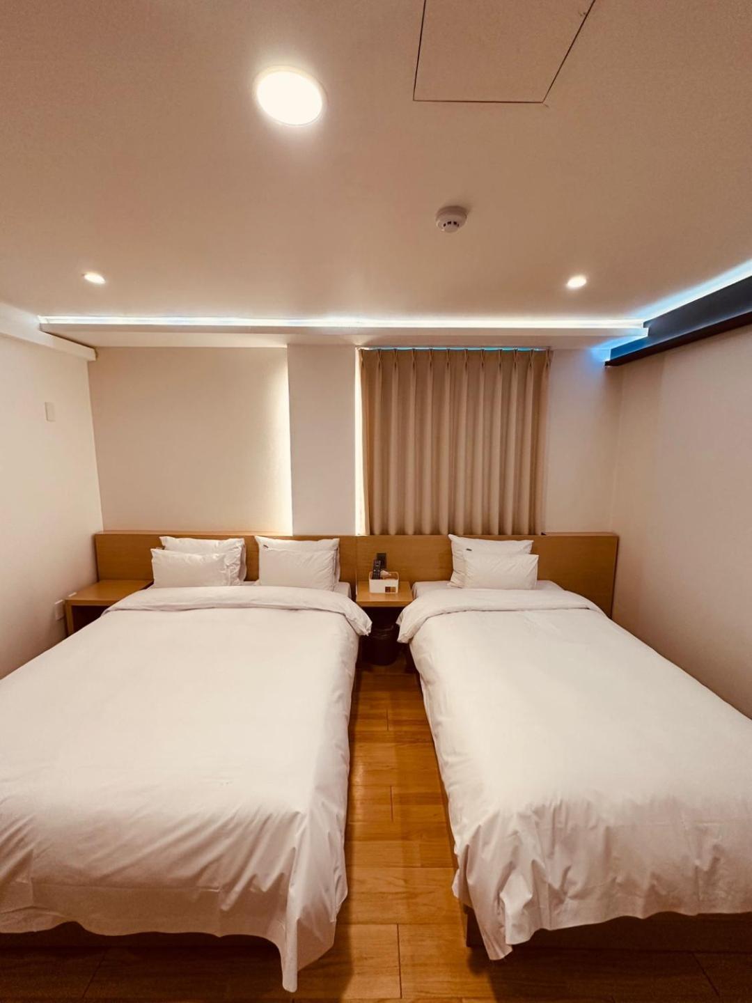 H Avenue Chuncheon Hotel Buitenkant foto